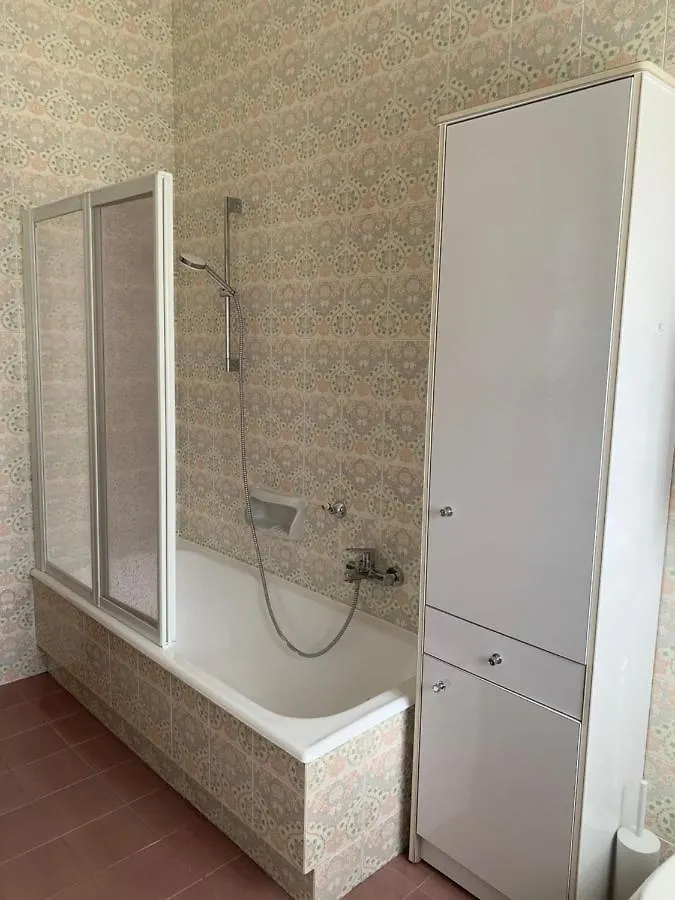 Appartamento La Casa Di Thomas Lazise 0*,  Italia